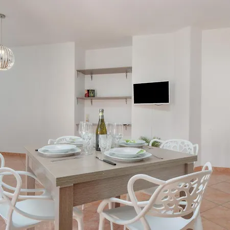 Carmen House Appartement *
