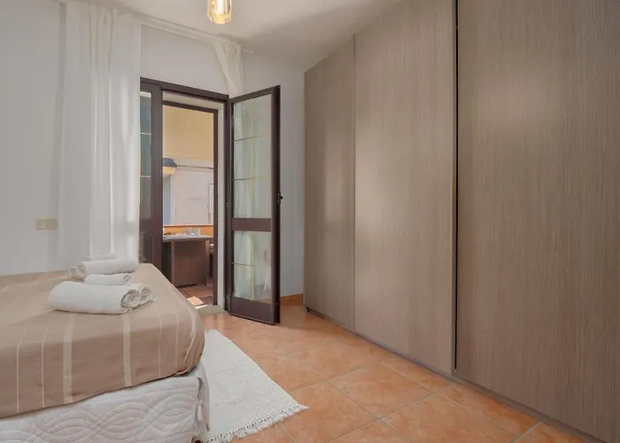 Carmen House Lägenhet Olbia